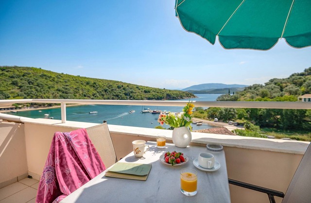 Anna Apartment Agios Stephanos