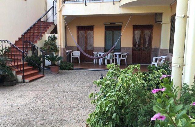 Anna Apartment