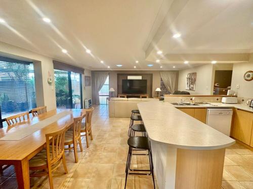 Anne's Retreat - Busselton