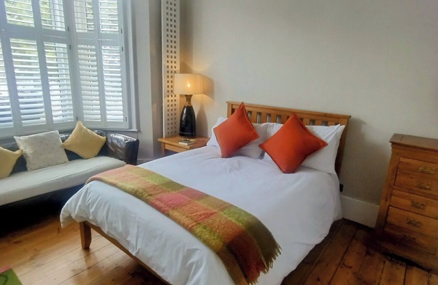 Annette's Place, Greenwich (London) - Garden Apartment (close to the O2 Arena)