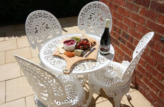 Annies Garden Cottage