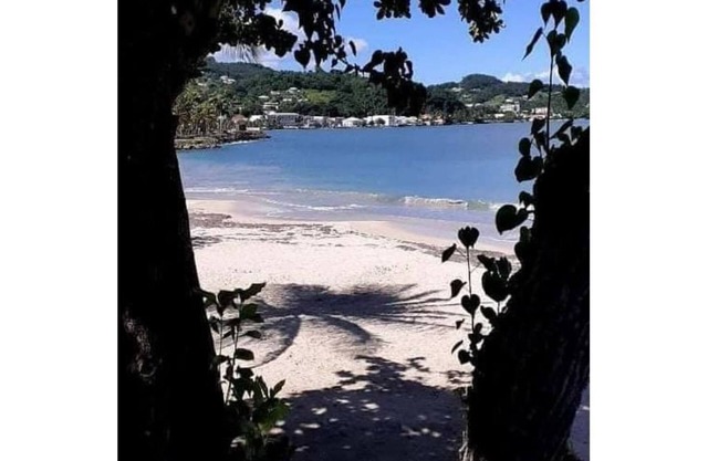 Anse Bellune neighborhood. Rue la bellune. Trinité 97220