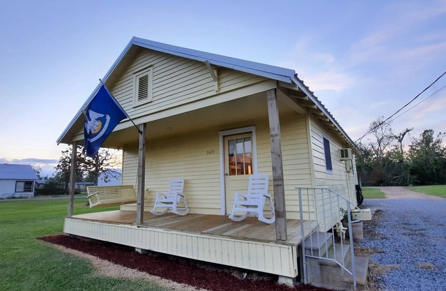 Antebellum hogar, ubicado en el país bayou en 40 acres.