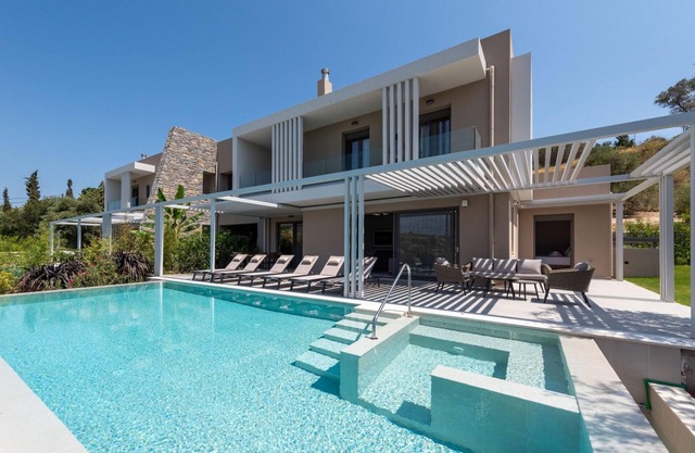 Anthemis Luxury Villas 2