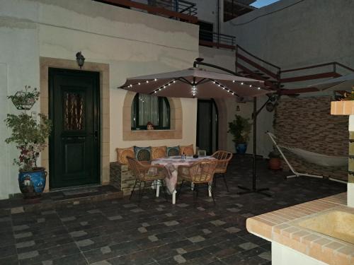 Anthias Beach Home