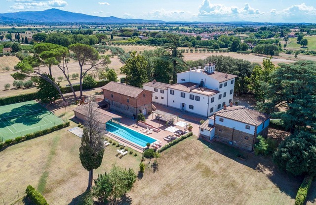 Antica Villa Merelli 24, Emma Villas