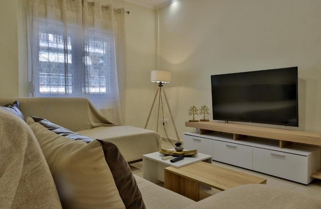 antonis new apartment