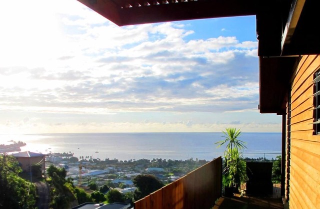 Bungalow Anuhe con vista al océano - Bounty Lodge Tahiti