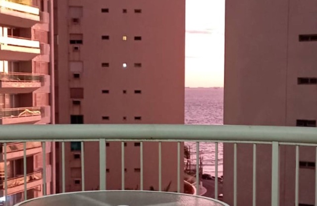 Pitangueiras-fit. 01dorm-50m de la playa vista al mar