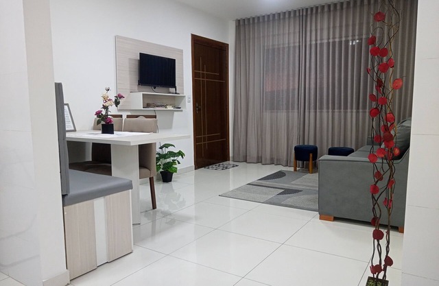 Apartamento Completo 3/4 1 Suite Espaçoso. Próx. das Principais Comodidades