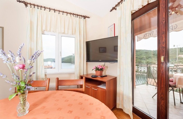 Apartment Ivan (106201-A1) - Bozava (island of Dugi otok)