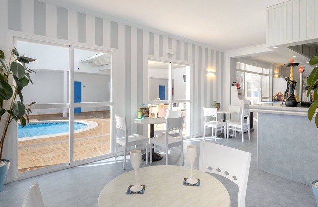 Aparhotel Vibra Central City - Adults Only