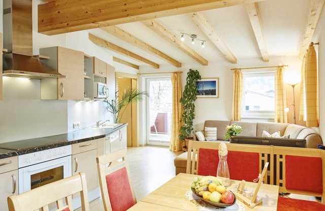 Apart Bergkristall 70m² con un hermoso balcón soleado para 2-7 personas.