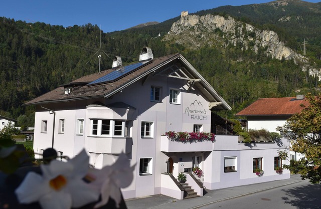 Apart "Hanni" - hermoso apartamento nuevo en el corazón del Oberland tirolés