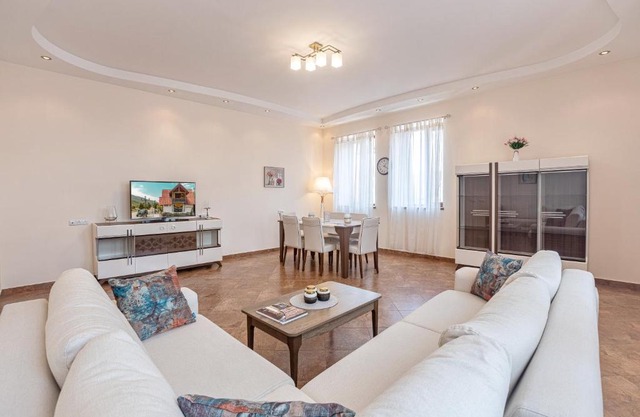 Apart-Hotel on Amiryan 4-6