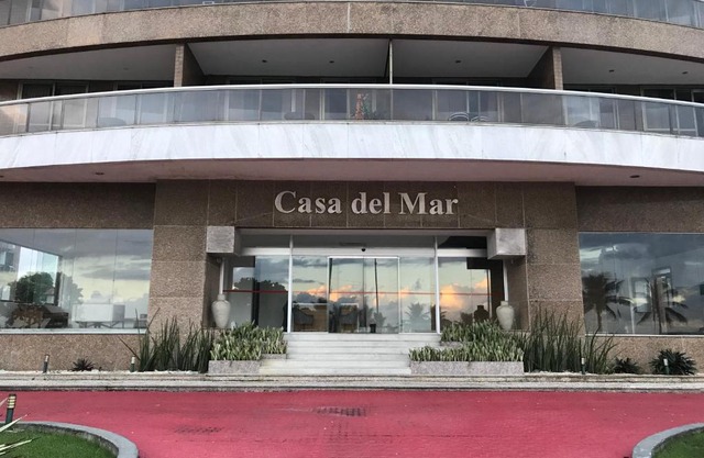 Apart suite frente ao mar
