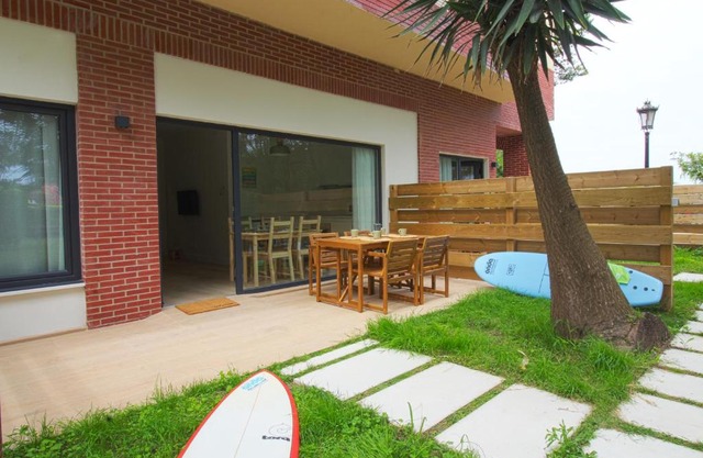 Apartamentos Costa Merón