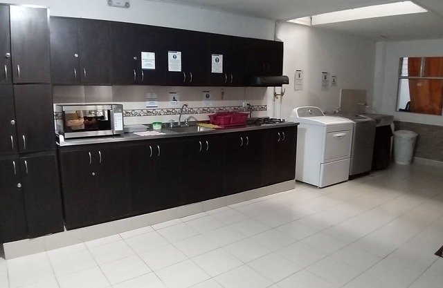Aparta Hotel Calasanz Home