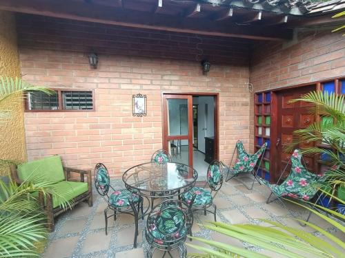 Aparta Hotel Campestre para 5H Poblado San Lucas apt 112
