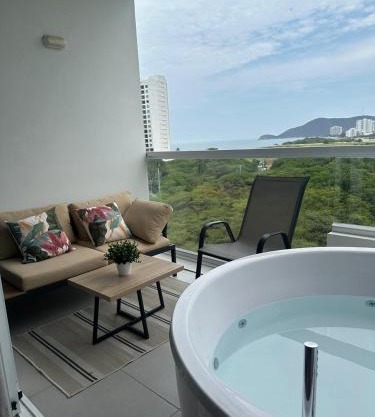 Aparta Suite con vista al mar