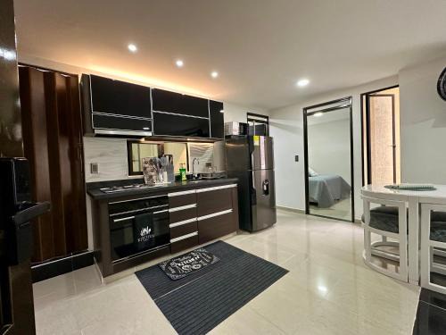 Apartaestudios cerca centros comerciales