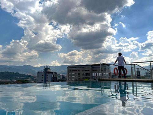 Apartahotel con Piscina