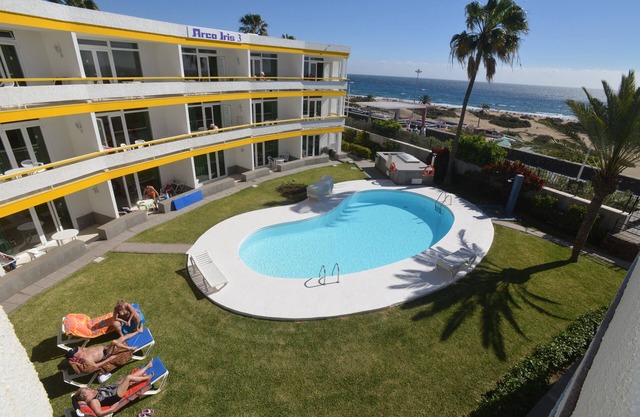 Apartamentos Arco Iris
