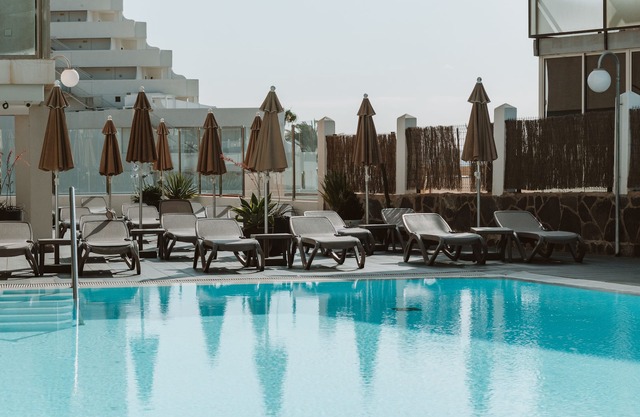 Apartamentos El Palmar