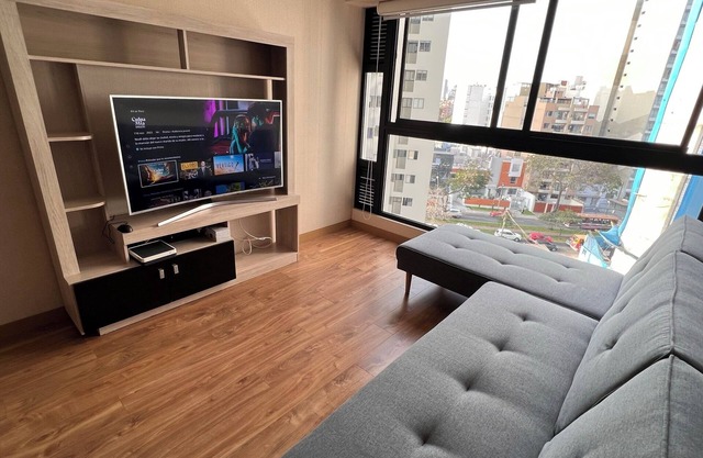 Apartament confort center "Social Tree"