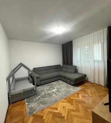 Apartament Poiana Câmpina