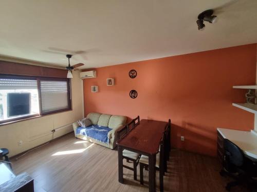 Apartamento 01 dormitório, imobiliado, equipado