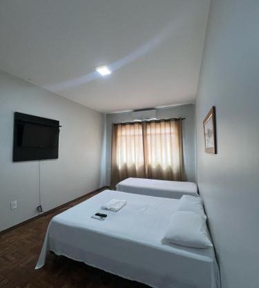 Apartamento 111 - Suíte econômica com ar condicionado