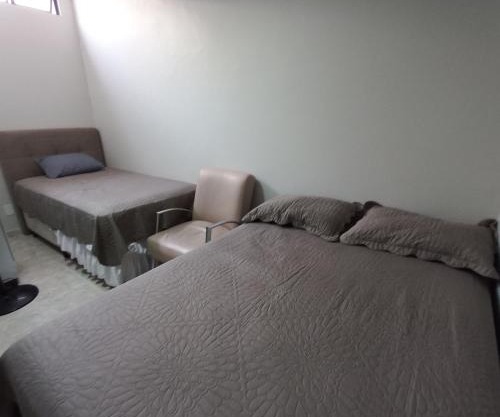 Apartamento 2 quartos Asa Norte com cozinha excelente localização