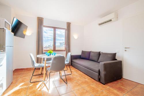 Apartamento 23 en la muralla romana junto a la Catedral
