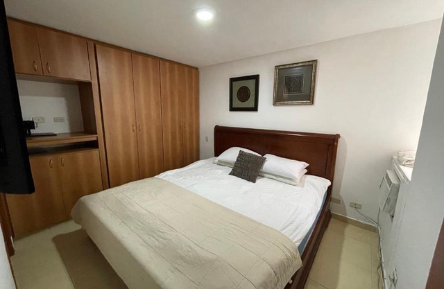 Apartamento Amoblado En Villa Carolina - 3 Habitaciones