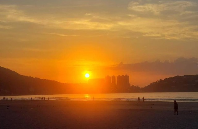 Apartamento Amplo e Belíssimo! - 3 quadras do mar!