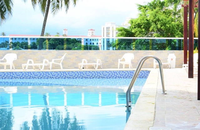 Apartamento Azul Marino - Piso 18
