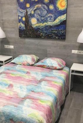 Apartamento B, a 3 minutos de la estación central de bus y tren
