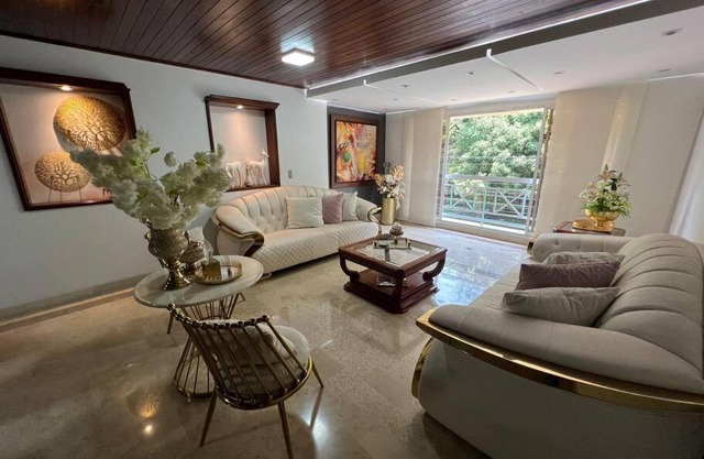 Apartamento ciudad jardín