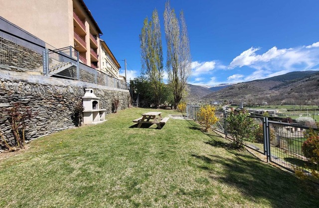 Apartamento con Maravillosas Vistas en Osséja