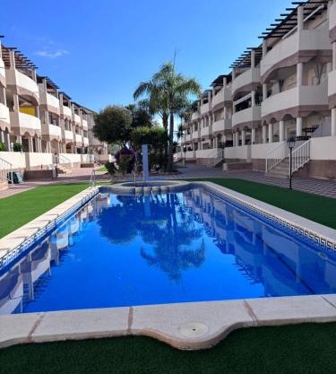 Apartamento con piscinas y wifi en playas Costa Norte