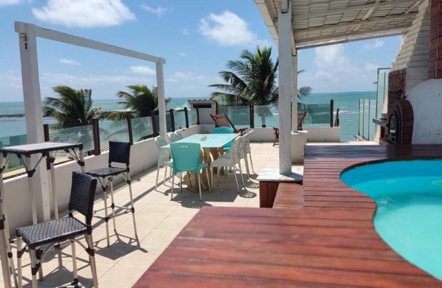 Apartamento Duplex beira Mar