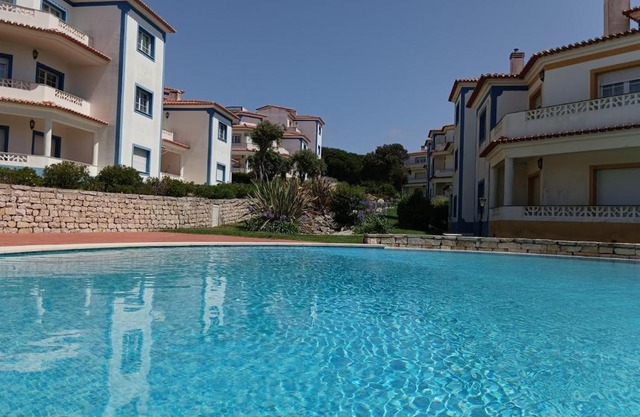 Apartamento em D'el Rey-Obidos Beach & Surf