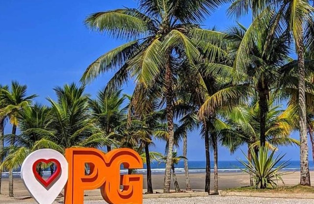Apartamento em Frente a Praia - não vista mar
