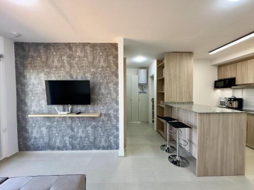 Apartamento en Luque cerca a Asunción con Piscina y cancha de pádel 812