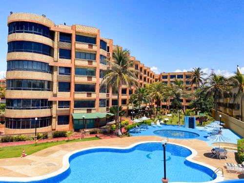Apartamento en tucacas Cocotero mar 2 con la playa a tus pies