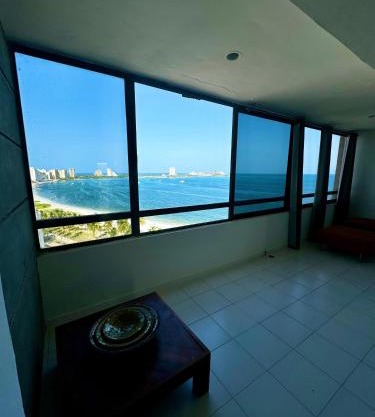 Apartamento frente al mar