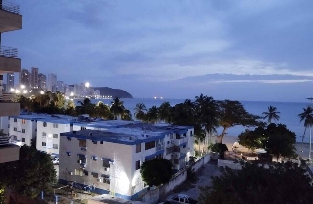 Apartamento frente al mar, en la ciudad de santa Marta rodadero