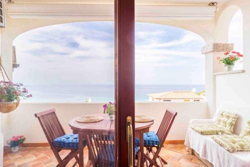 Apartamento Mirto, con vistas al mar