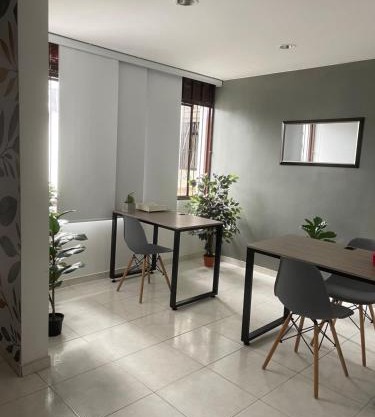 Apartamento moderno cerca al aeropuerto